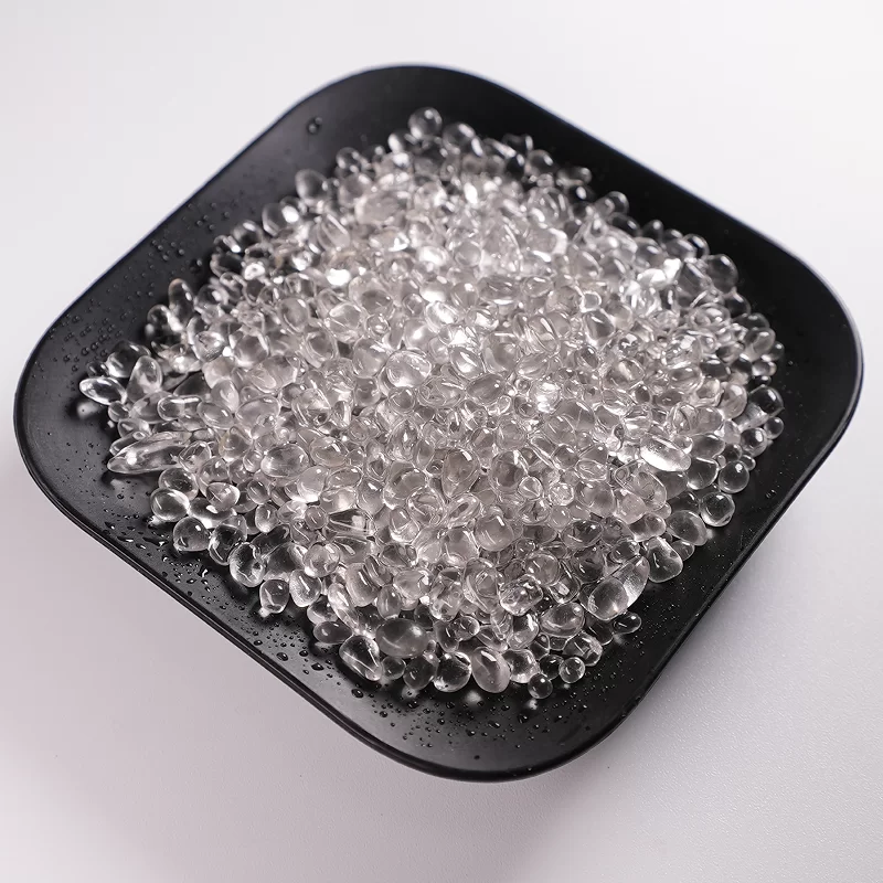 Kolorowe koraliki szklane używane do kamieni samoprzylepnych i dekoracji