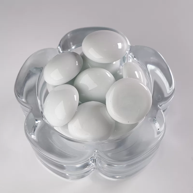 Szklany kamień z orzechów nerkowca, szklane płaskie koraliki używane do dekoracji