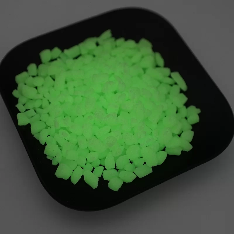 Podłoga ze sztucznego, kolorowego, świecącego kamienia